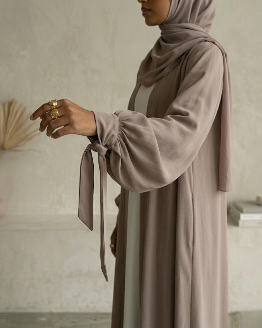 Bow Sleeve Abaya