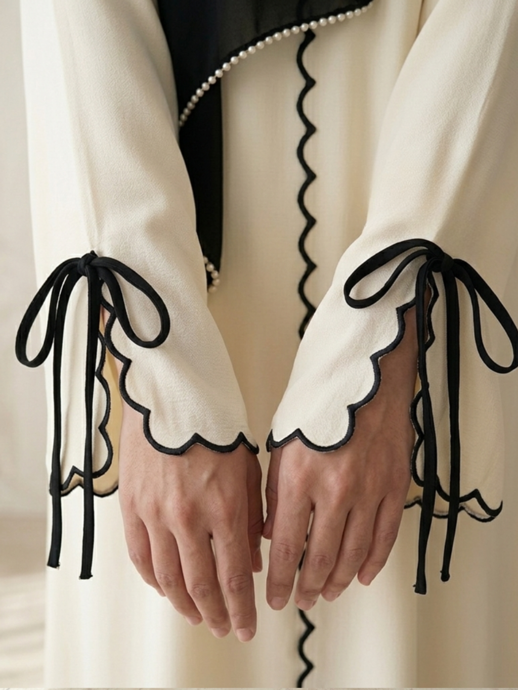 The Cream Scallop Abaya