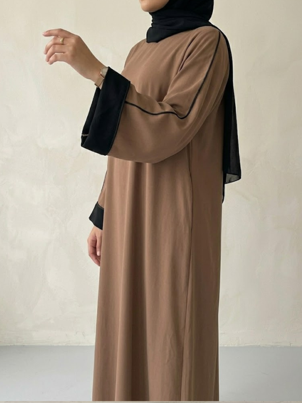 The Caramel & Black Abaya