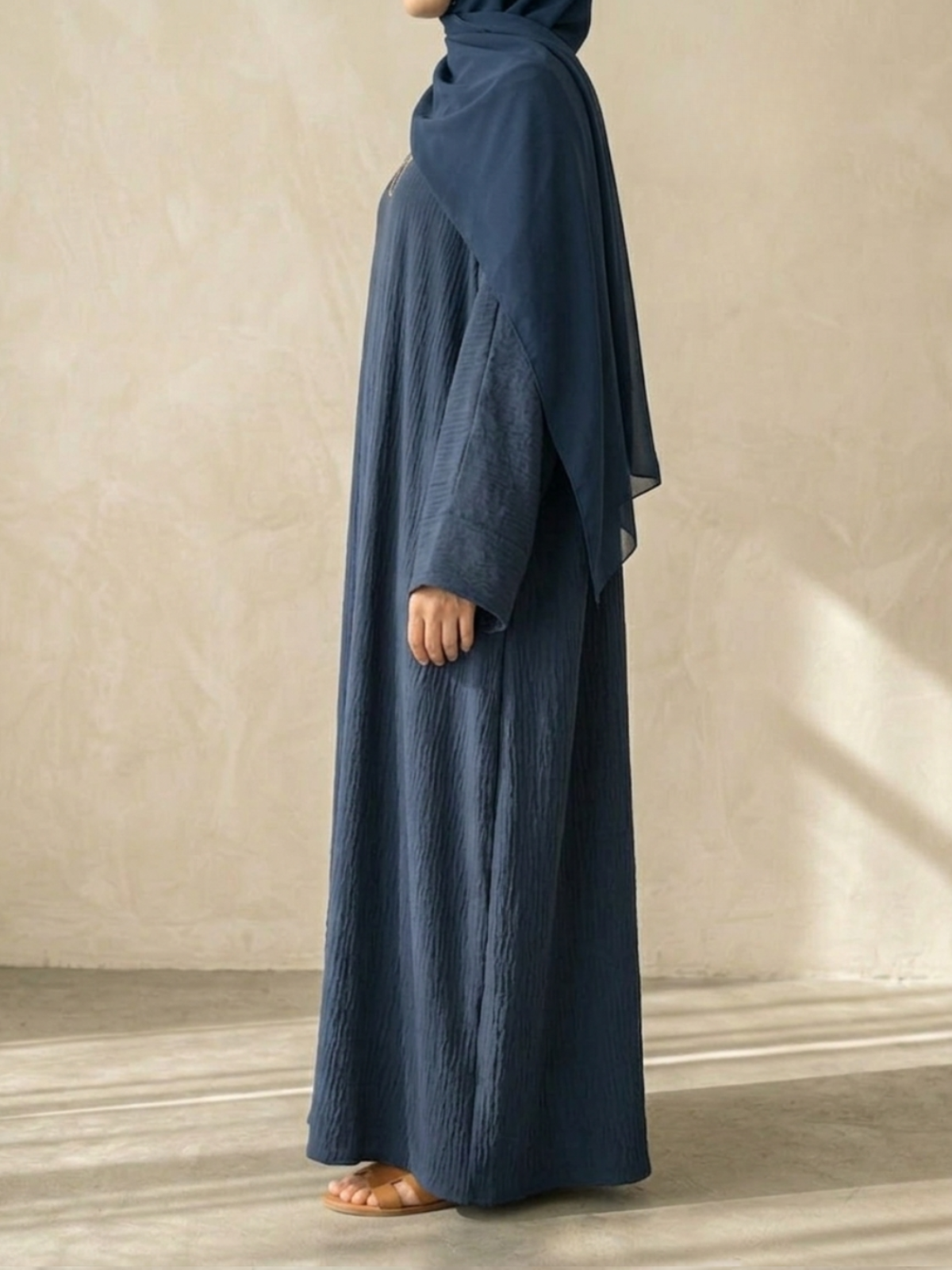 The Navy Crinkle Abaya