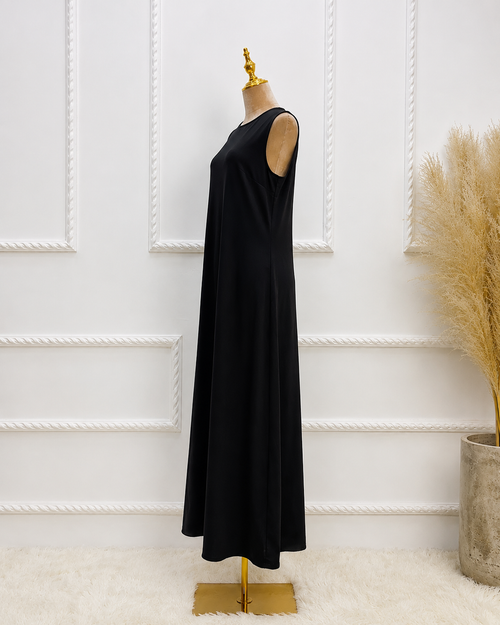 Black Sleeveless Inner